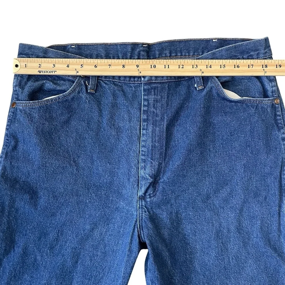 Wrangler size 40